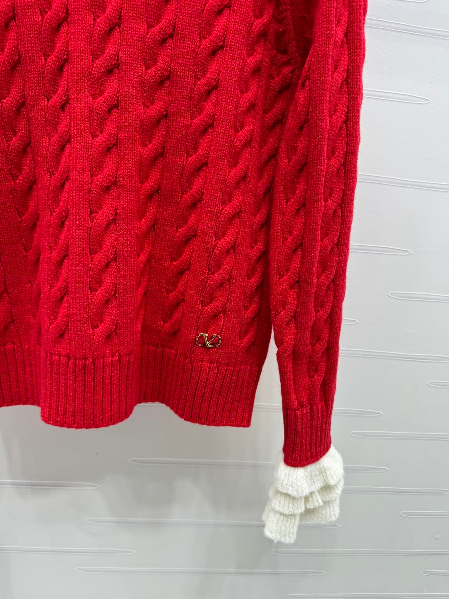 Cable-knit pullover sweater