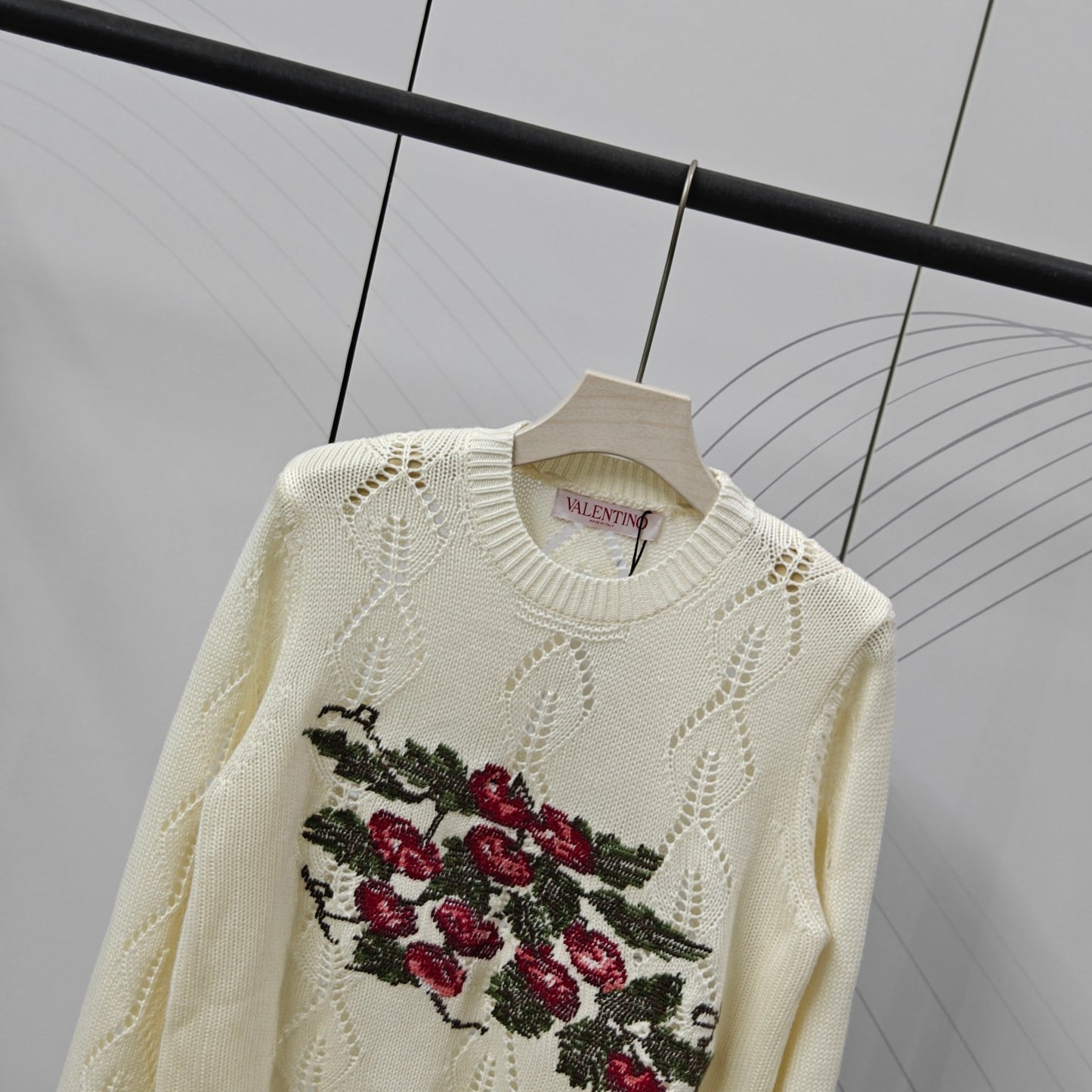 knitted long sleeves