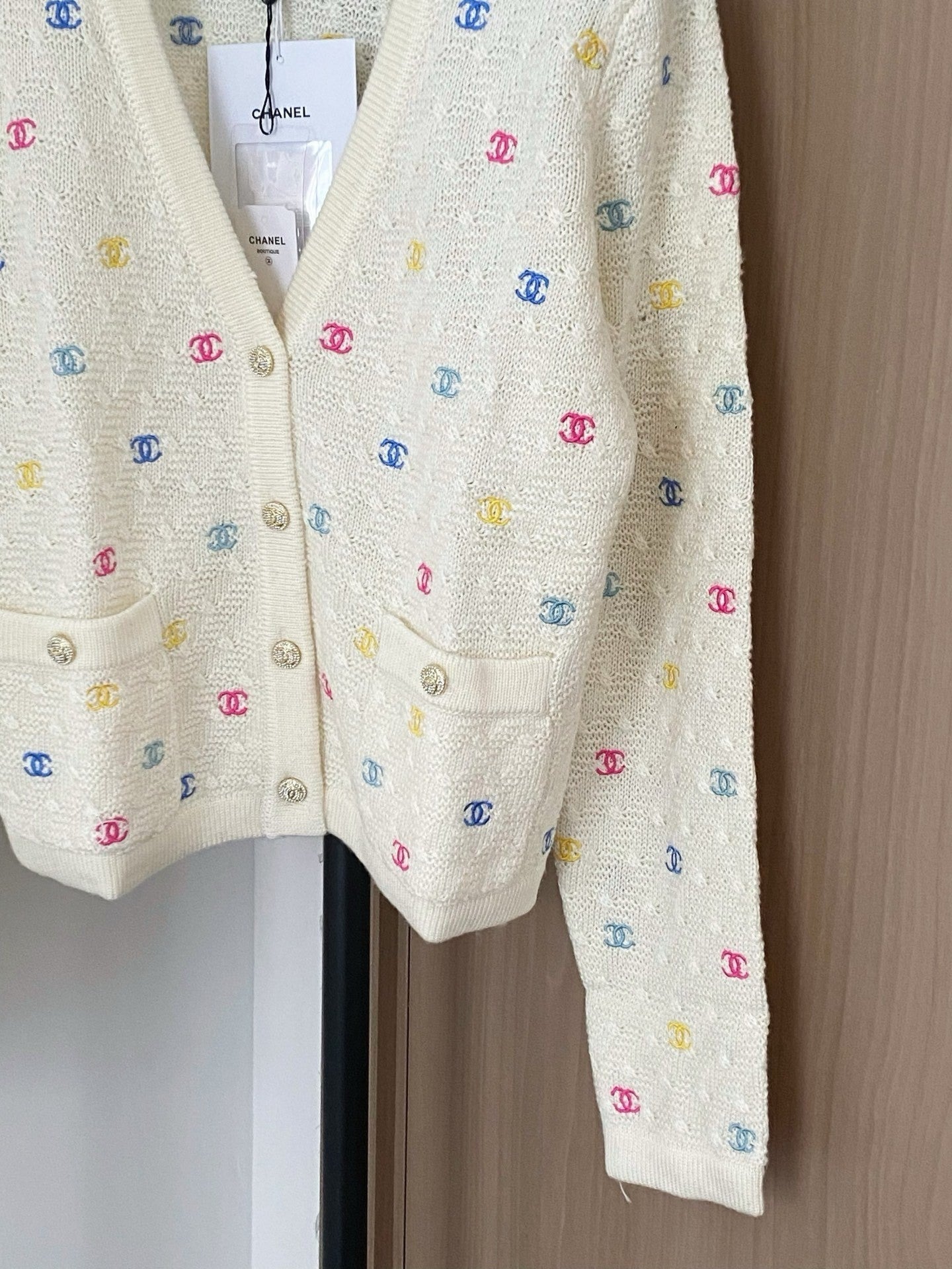 New early autumn colorful long-sleeved cardigan